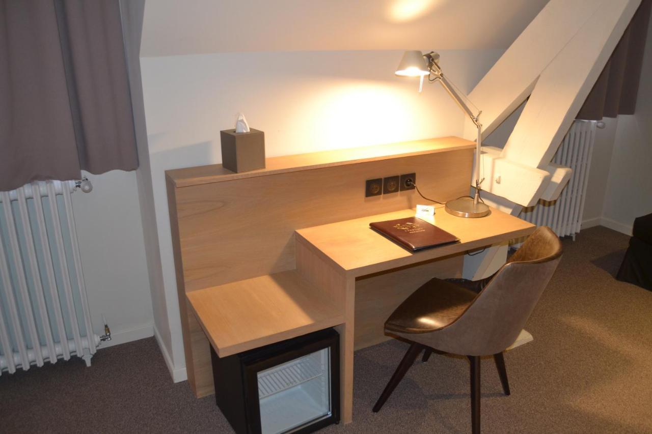 Cit'Hotel De Harlay Compiègne Exteriör bild
