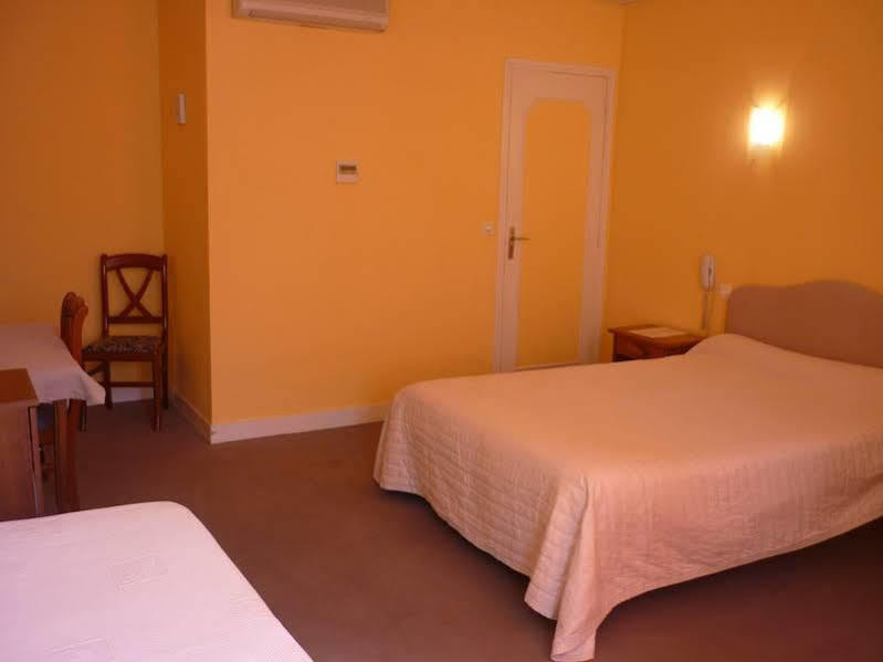 Cit'Hotel De Harlay Compiègne Exteriör bild