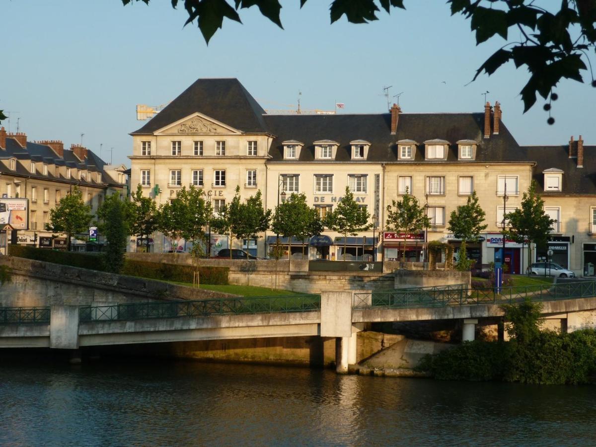Cit'Hotel De Harlay Compiègne Exteriör bild